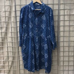 Elegant Blue Geometric Long Sleeve Dress